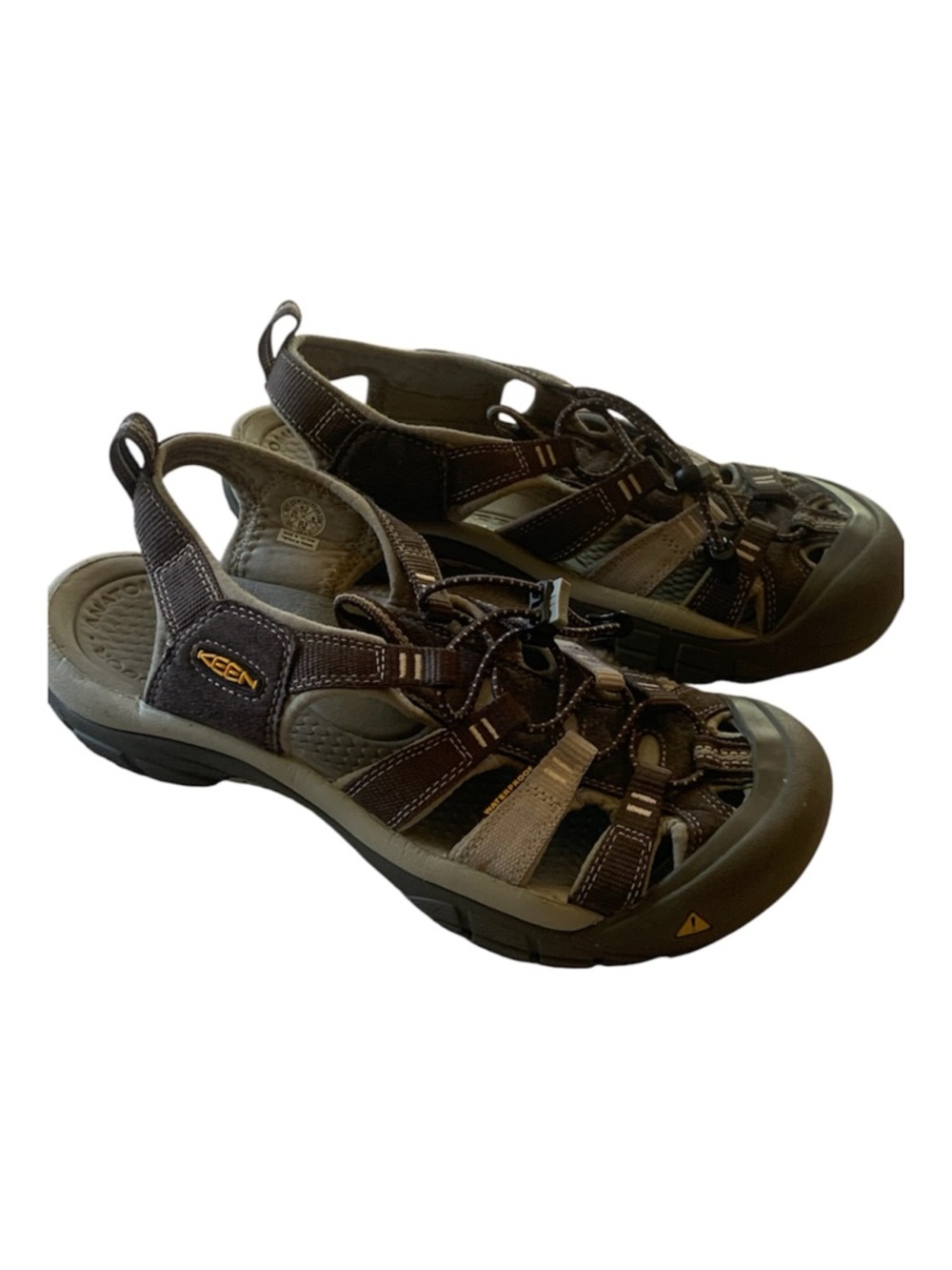 Keen Newport Fisherman Outdoor Brown and Gray Closed-Toe Sport Sandals size 8.5